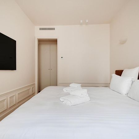 Pick A Flat'S Apartements With Services In Louvre - Rue Des Halles Paris Exteriör bild